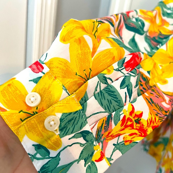 Roaman’s Woman’s Button Up Shirt - Picture 3 of 5